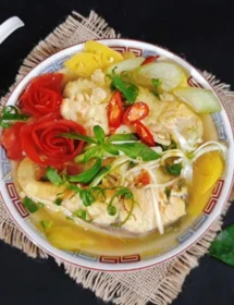 Cá chim nấu chua