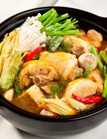 Lẩu gà tre đóng gói